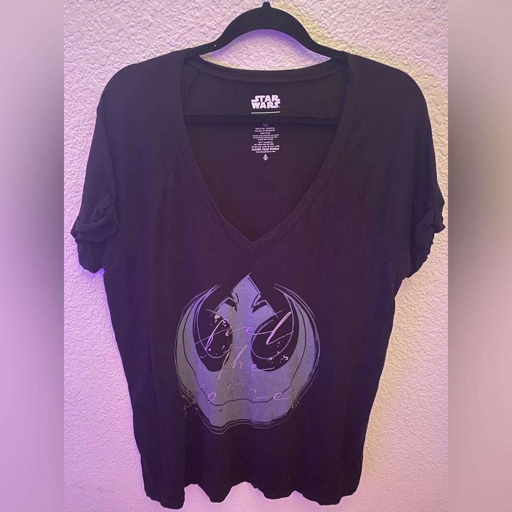 Torrid Size 0 Star Wars Rebel Alliance Black V- Neck Short Sleeve T-Shirt